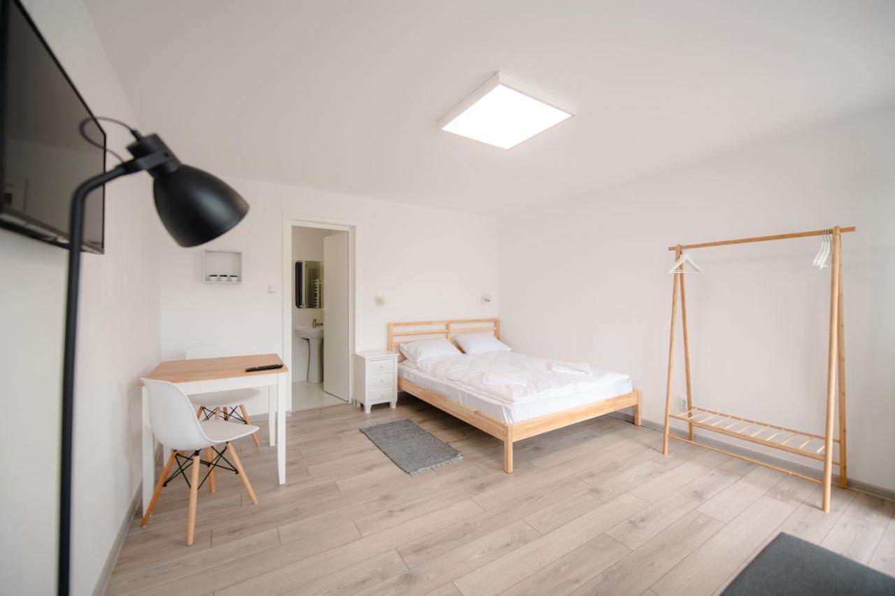 Pixel Guesthouse Targu Secuiesc Bagian luar foto