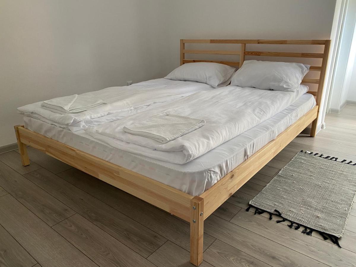 Pixel Guesthouse Targu Secuiesc Bagian luar foto