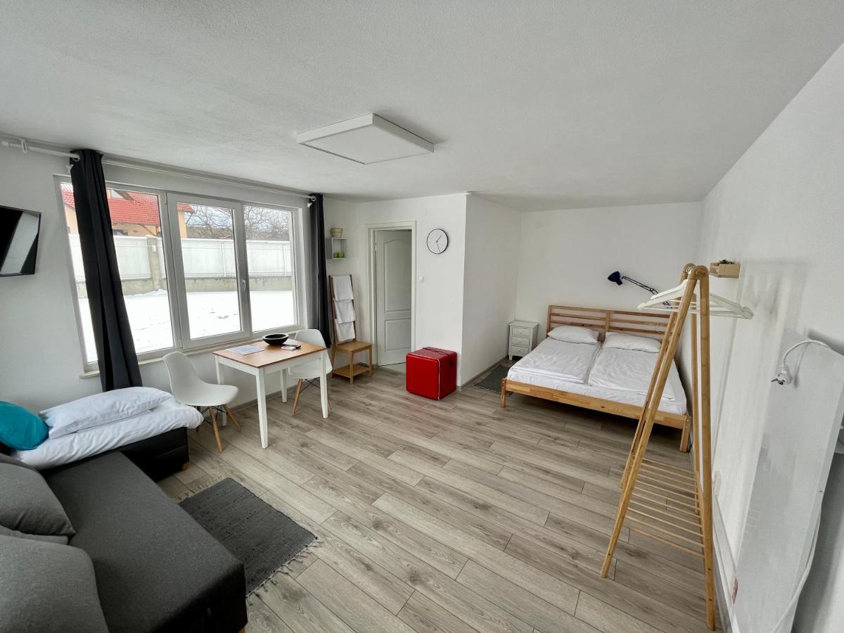 Pixel Guesthouse Targu Secuiesc Bagian luar foto